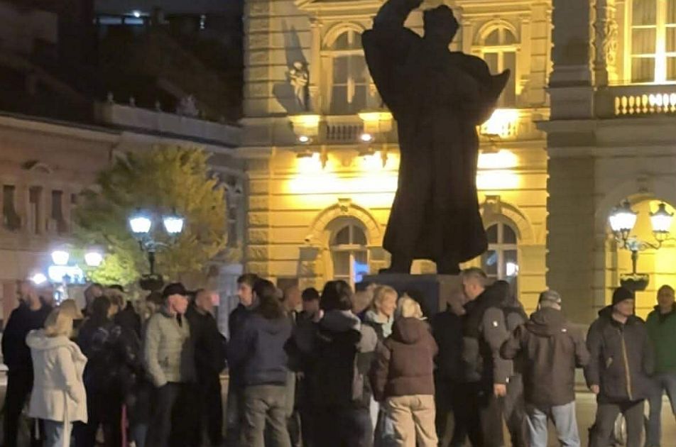 VIDEO: Poraz Orbana se slavi i u Novom Sadu