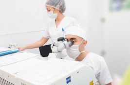 Bezbolno, brzo i precizno: Lasersko skidanje dioptrije u Očnoj klinici Bulevar