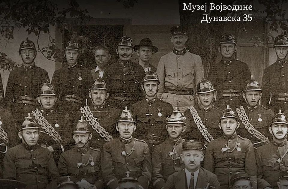 Autorsko vođenje kroz izložbu o dobrovoljnim vatrogasnim društvima u Vojvodini u Muzeju Vojvodine