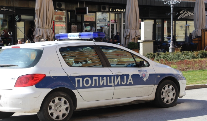 Mladići uhapšeni nakon što su pretukli i pokrali Novosađanina