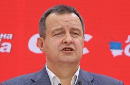 Dačić: Izem ti studentsku listu gde su 73 kandidata starija od mene 60-godišnjaka 
