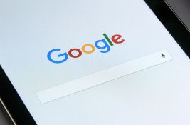 VIDEO: Google predstavio AI aplikaciju za diktiranje - radi bez interneta, briše zamuckivanje i poštapalice