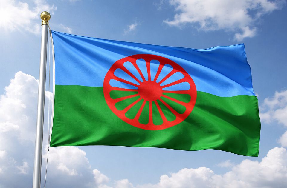 Poverenik inicirao da svakog 8. aprila čas u školi bude posvećen kulturi i istoriji Roma 