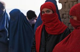 Talibani traže od žena da se vrate na poslove u bolnicama