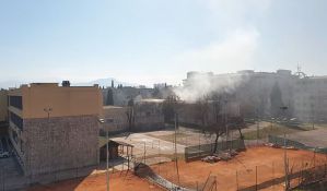 VIDEO: Požar u školi u Podgorici, učenici bežali kroz prozore 