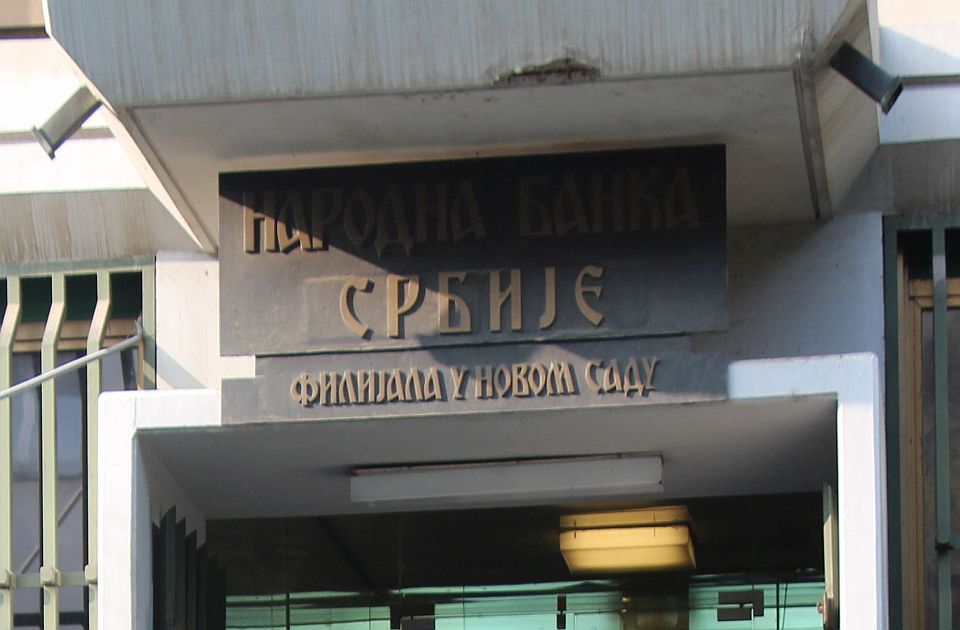 NBS: Obustavljamo platni promet sa NIS-om ako ne dobije licencu