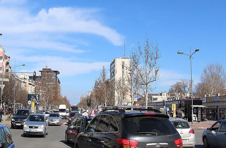 Radari se polako nameštaju na lokacijama: Šta se dešava u saobraćaju u Novom Sadu