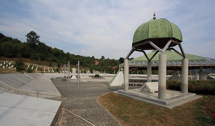 Počeo "Marš mira" u znak sećanja na stradanje u Srebrenici