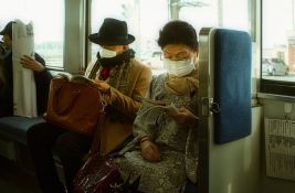 Japan će kovid tretirati kao običan grip