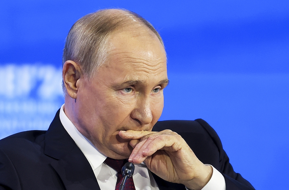 Kremlj najavio sastanak Vučića i Putina