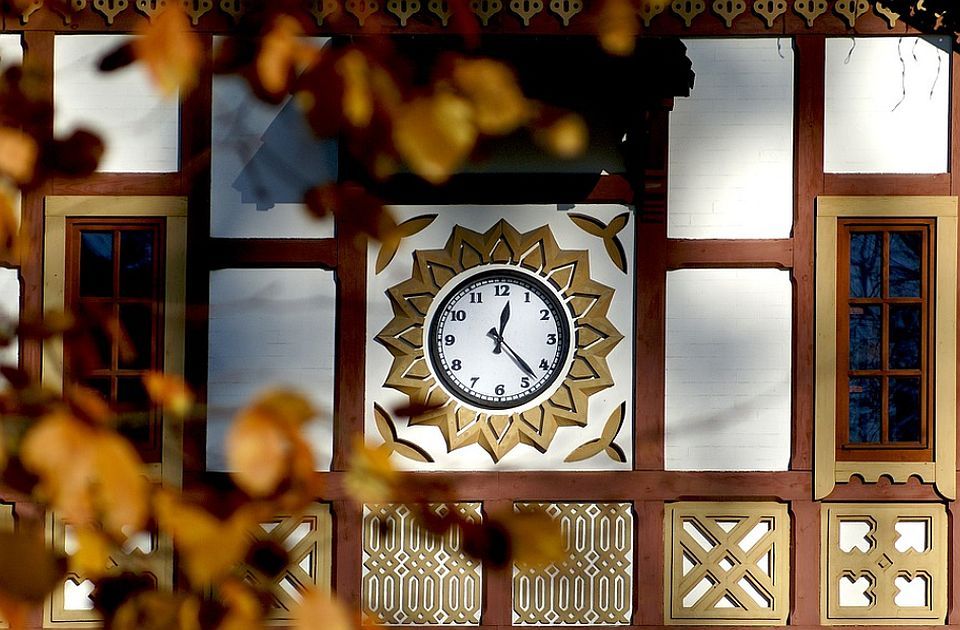 Sledećeg vikenda pomeramo kazaljke i prelazimo na zimsko računanje vremena