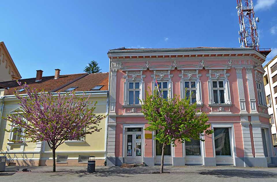 Gradska biblioteka u Zrenjaninu neće učestvovati u republičkom otkupu knjiga Gradska biblioteka u Zrenjaninu neće učestvovati u republičkom otkupu knjiga