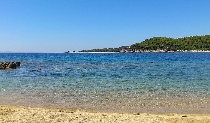 Turistkinja iz Srbije spasena od davljenja na grčkoj plaži