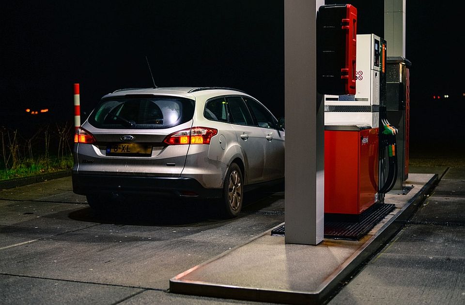 Novo stanje na pumpama: Jeftiniji i benzin i dizel