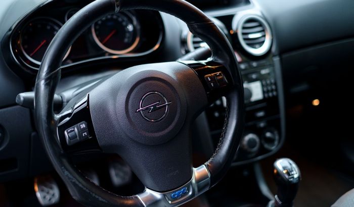 Pežo kupuje Opel