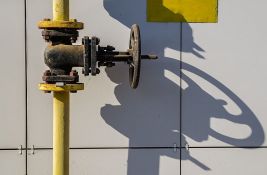 Bajatović: Cena priključka za gas ostaje ista, menja se procedura i ukidaju takse