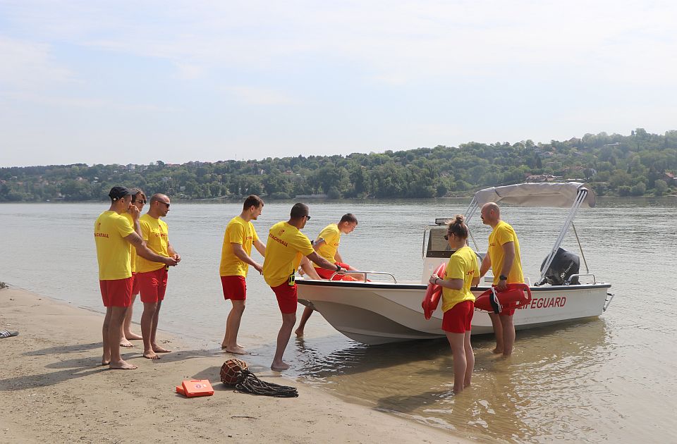 "Zelenilo" za "čuvare plaže" na Štrandu plaća 5,5 miliona dinara