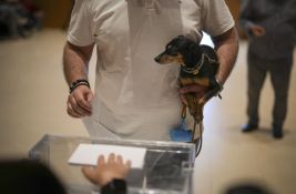 Katalonci danas glasaju na regionalnim izborima: Jedan od kandidata i proterani separatista