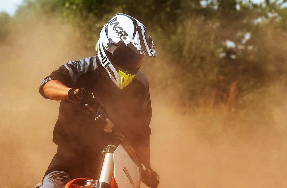 Kod Apatina 27. juna obustava saobraćaja zbog defilea motorista