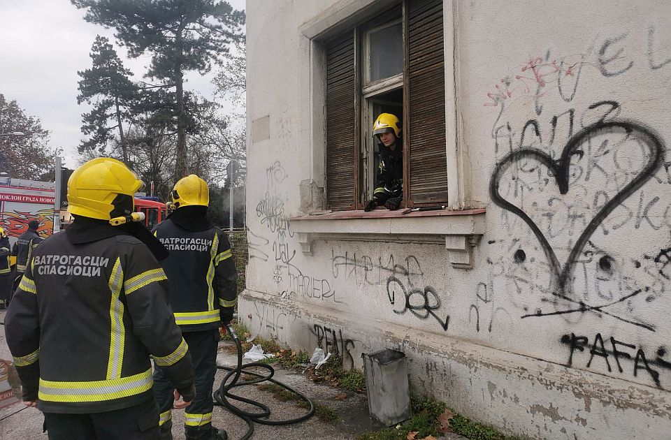 FOTO: Manji požar u napuštenom objektu "Terra filma" kod Jodne banje, nema povređenih