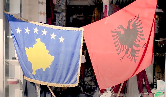 Danas: Priština i Tirana nastavljaju "tiho ujedinjenje"