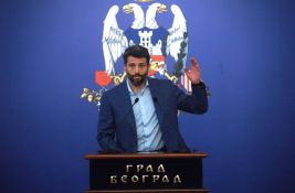 Šapić kaže da neće biti član Vučićevog Pokreta za narod i državu 
