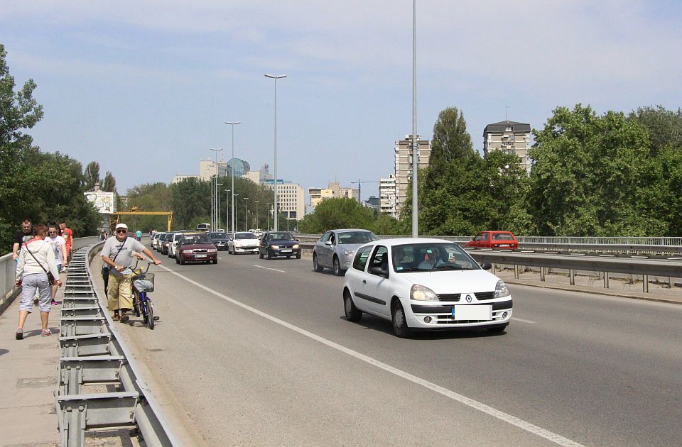 Radari i patrole, danas i blokada raskrsnica: Šta se dešava u saobraćaju u Novom Sadu i okolini