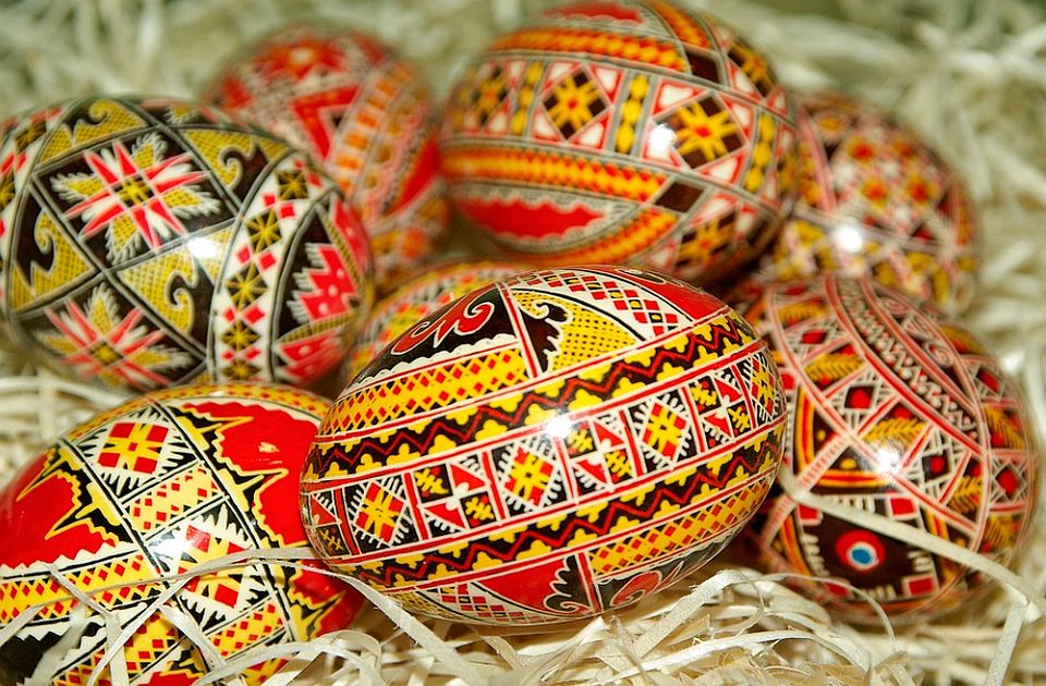 Hristos vaskrse i srećan Uskrs!