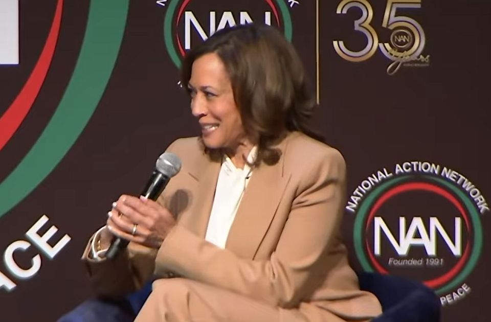 Kamala Haris razmišlja o novoj kandidaturi za predsednicu SAD