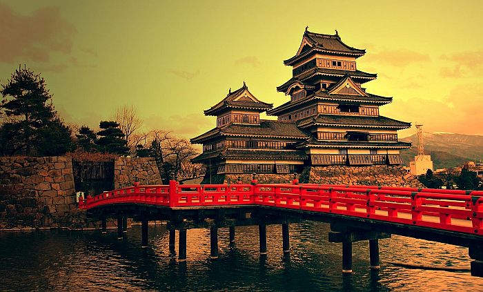 Prezentacija programa studijskih putovanja u Japan namenjen novosadskim umetnicima Prezentacija programa studijskih putovanja u Japan namenjen novosadskim umetnicima