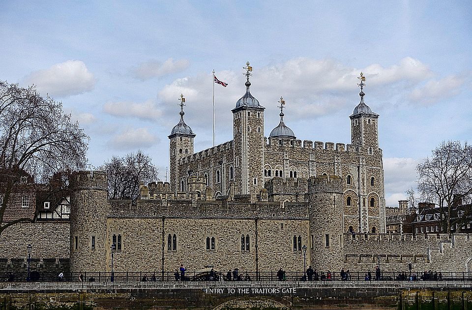 Grk uhapšen u Velikoj Britaniji, optužen da je špijunirao za Iran 