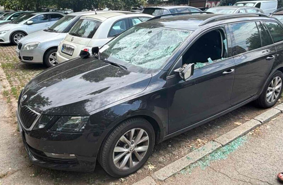 Sinu Dinka Gruhonjića razlupan automobil na Limanu