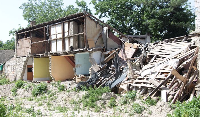 FOTO: Stanari Dositejeve očekuju da Grad kazni nekog iz Centra za socijalni rad