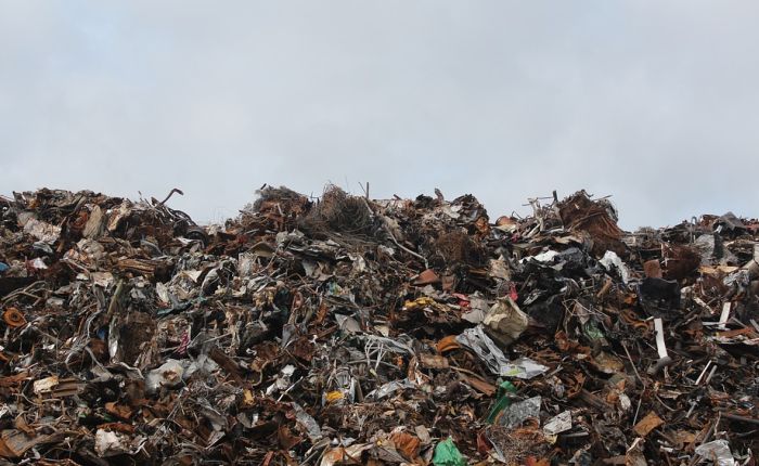 VIDEO: Planina smeća koja će uskoro biti veća od Tadž Mahala