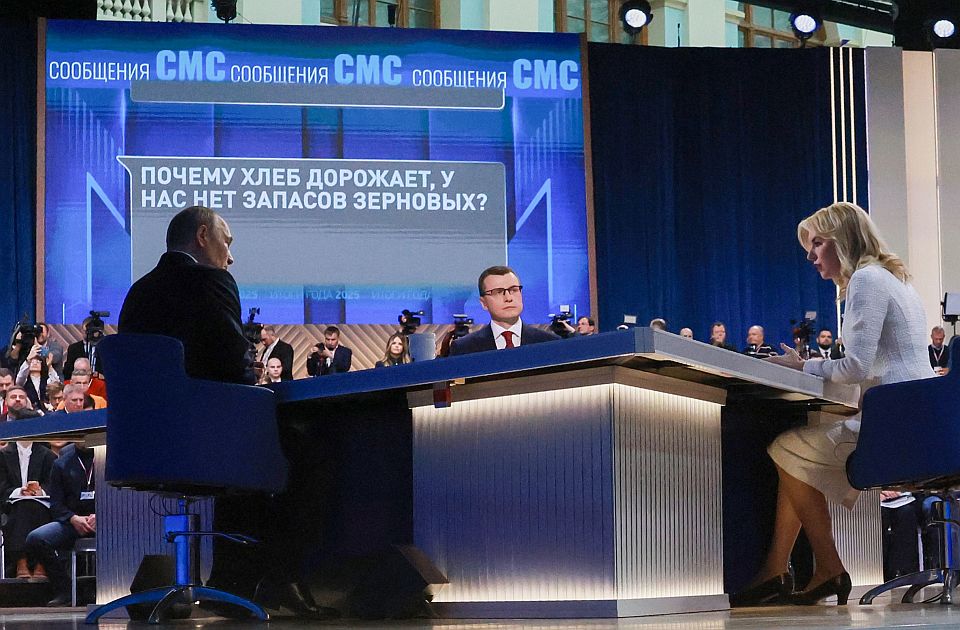 Putinova godišnja konferencija: Kritike građana, vanzemaljci i prosidba