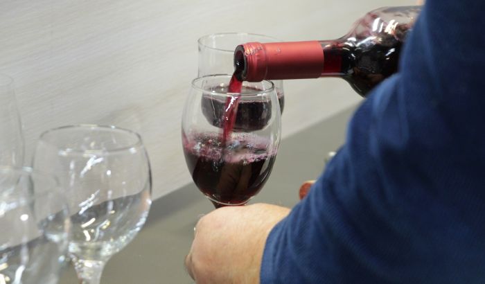 Vino koje se ne popije u Hrvatskoj koristiće se za pravljenje dezinfekcionih sredstava