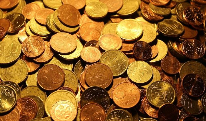 Srpske plate za 10 godina porasle samo 20 evra