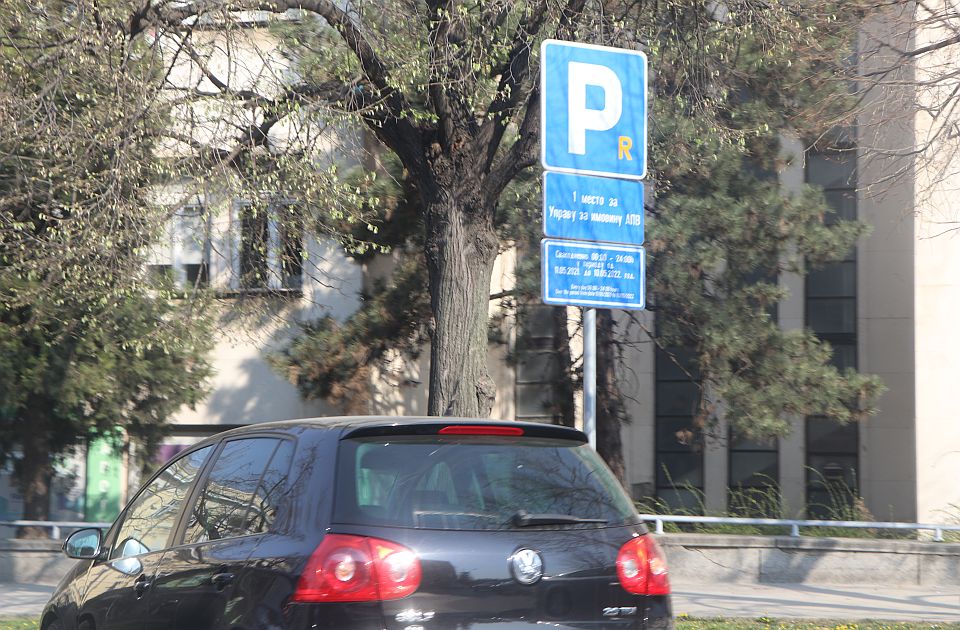 Besplatan parking u Novom Sadu tokom praznika