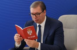 Posle 13 godina na vlasti Vučiću 