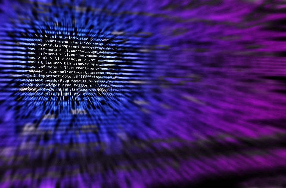 Procurele milijarde podataka korisnika na internet: Lozinke sa Gugla, Fejsbuka i Epla
