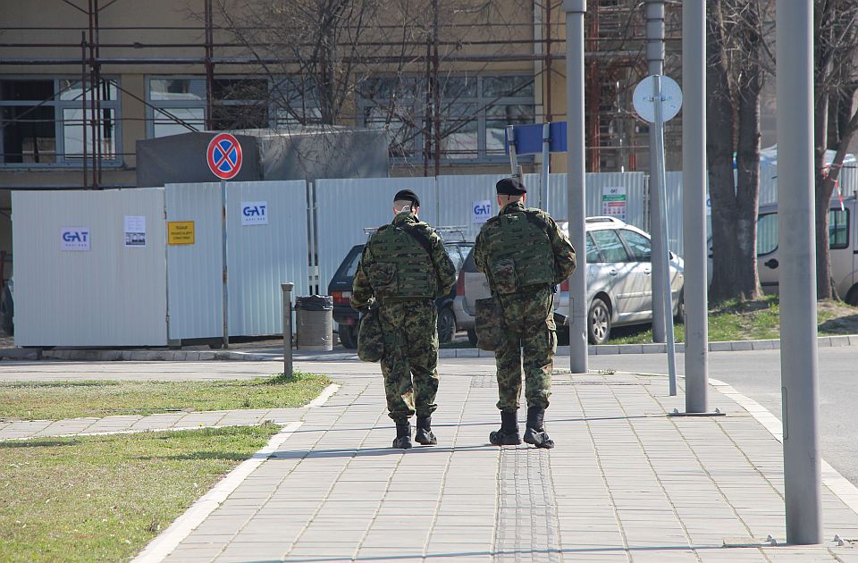 U gradovima pojačano i prisustvo vojne policije, "zbog bezbednosti građana"