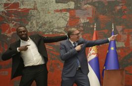 Studenti i opozicija o Juseinu Boltu kao ambasadoru Ekspa: Zašto ne Novak Đoković?