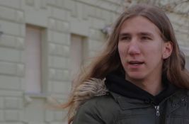 Novosadskom studentu zabranjen ulaz na koncert kom su prisustvoli Vučević, Mićin, Gojković