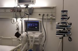 Još više obolelih od korone u bolnici na Mišeluku: Hospitalizovano više od 100 građana