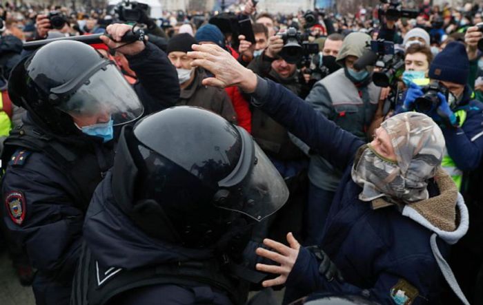 U Rusiji uhapšeno 3.200 učesnika protesta zbog hapšenja Navaljnog