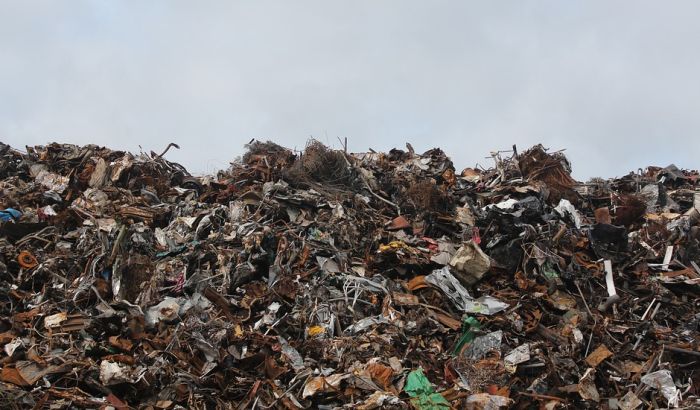 U Srbiji svake godine bude 12 miliona tona otpada
