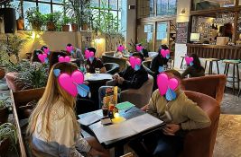 Novi Speed dating sledeće srede u Radio kafeu - Beyond Small Talk