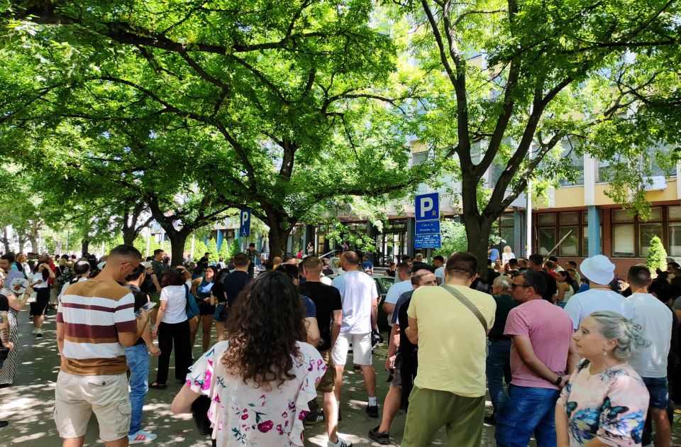 Godinu dana kućnog pritvora za momka koji je udario 