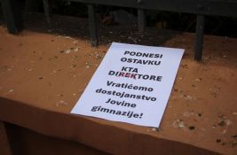 Đaci Jovine gimnazije pet nedelja nemaju glavni predmet, roditelji moraju da plaćaju privatne časove