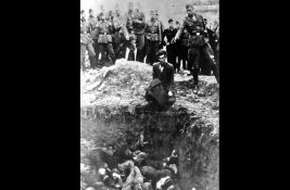 Uz pomoć veštačke inteligencije identifikovan nacista sa fotografije Holokausta
